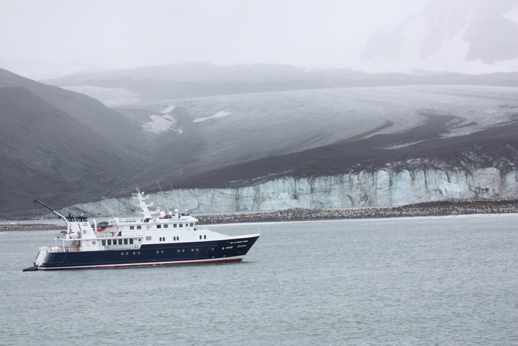 glacierboat